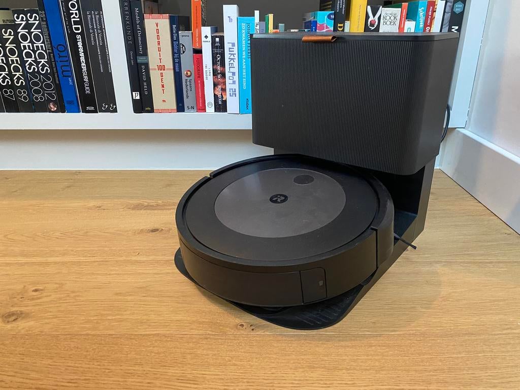 Robotstofzuiger - iRobot Roomba J7+, Enlèvement, Comme neuf, Aspirateur robot