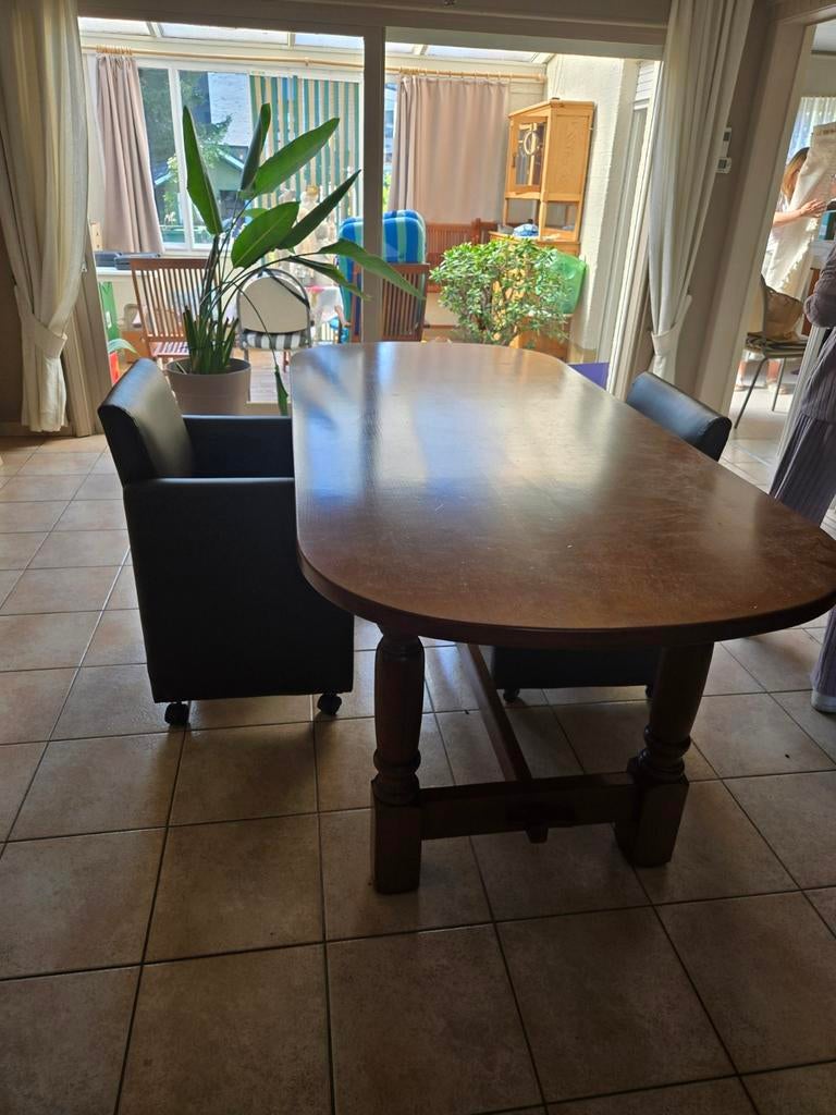 Mahoni houten eettafel, Ophalen