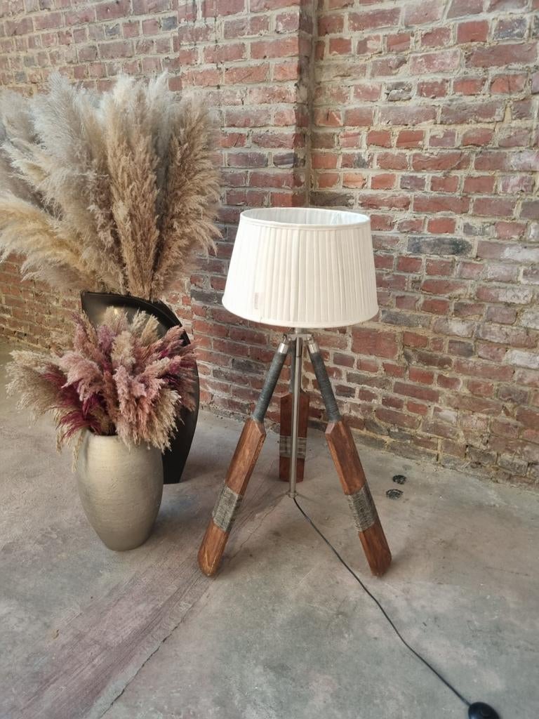 Magnifique lampadaire Riviera Maison Art :, Maison & Meubles, Lampes | Lampes de table, 75 cm ou plus, Landelijk klassiek, Comme neuf