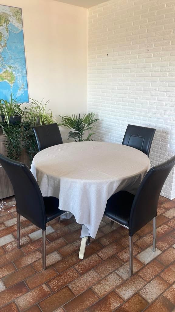 4 zwarte leren stoelen, Huis en Inrichting, Ophalen, Leer