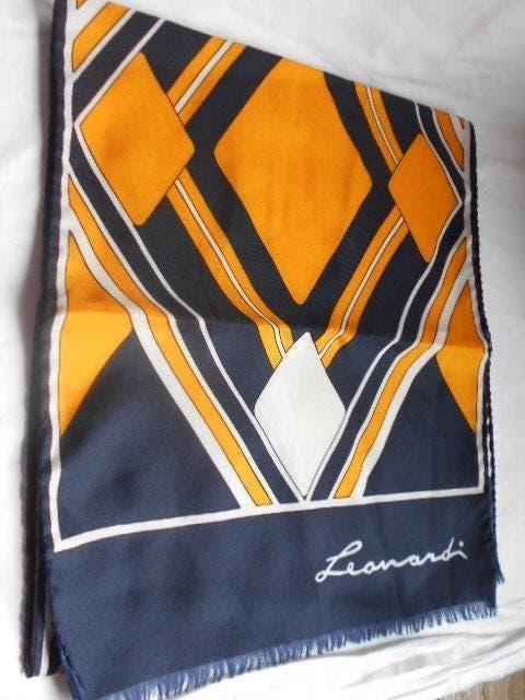 petje, sjaal, reistas, schoudertas, hoed enz van 1 tot 5 €, Kleding | Dames, Ophalen of Verzenden, Zo goed als nieuw, Maat 38/40 (M)