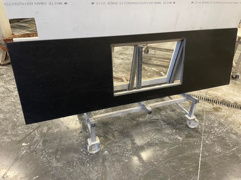 PLAN DE TRAVAIL DE CUISINE EN GRANIT (extérieure) NATURELLE, Neuf, 200 cm ou plus, Enlèvement, 200 cm ou plus