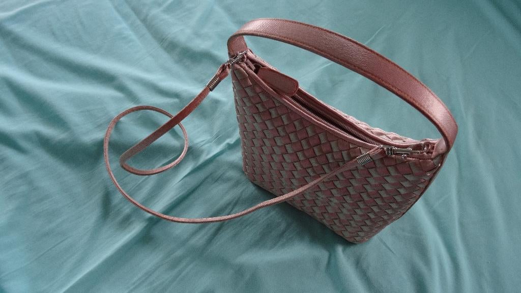 HANDTASJE SATIJN UIT VENEZIA, Ophalen of Verzenden, Zo goed als nieuw, Roze, Avondtasje