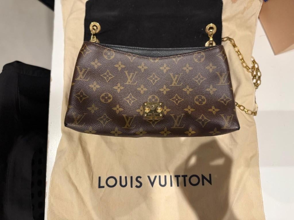 Louis Vuitton handtas., Handtassen en Accessoires, Tassen | Damestassen, Ophalen, Beige, Handtas
