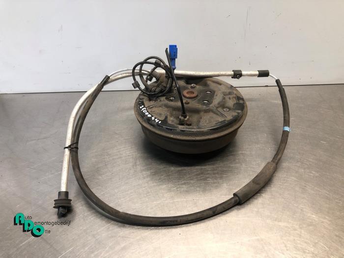 Tambour de frein arrière d'un Peugeot 208 (208 12-), -, 3 mois de garantie, Utilisé, -