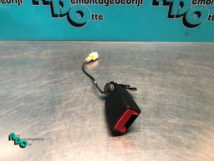 Insertion ceinture de sécurité arrière droite d'un Alfa R, -, 3 mois de garantie, Utilisé, Alfa Romeo