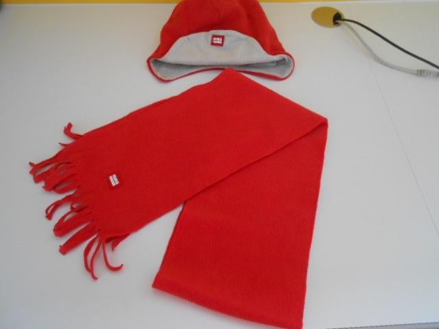 filou & friends muts en sjaal jongen 5 jaar, Enfants & Bébés, Vêtements enfant | Bonnets, Écharpes & Gants, Garçon, Enlèvement ou Envoi