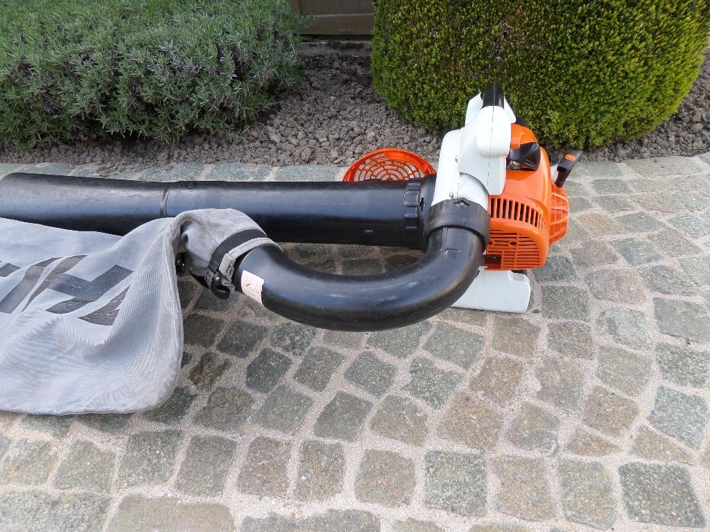 Bladzuiger van Stihl type SH86, Jardin & Terrasse, Souffleurs de feuilles, Stihl, Porté à la main, Comme neuf, Essence