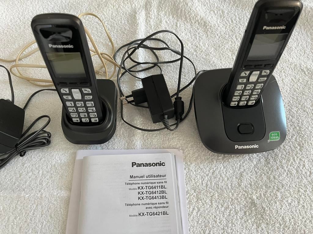 Téléphone sans fil Panasonic KX-TG6411BL – complet avec base, Enlèvement ou Envoi, Comme neuf, 2 combinés