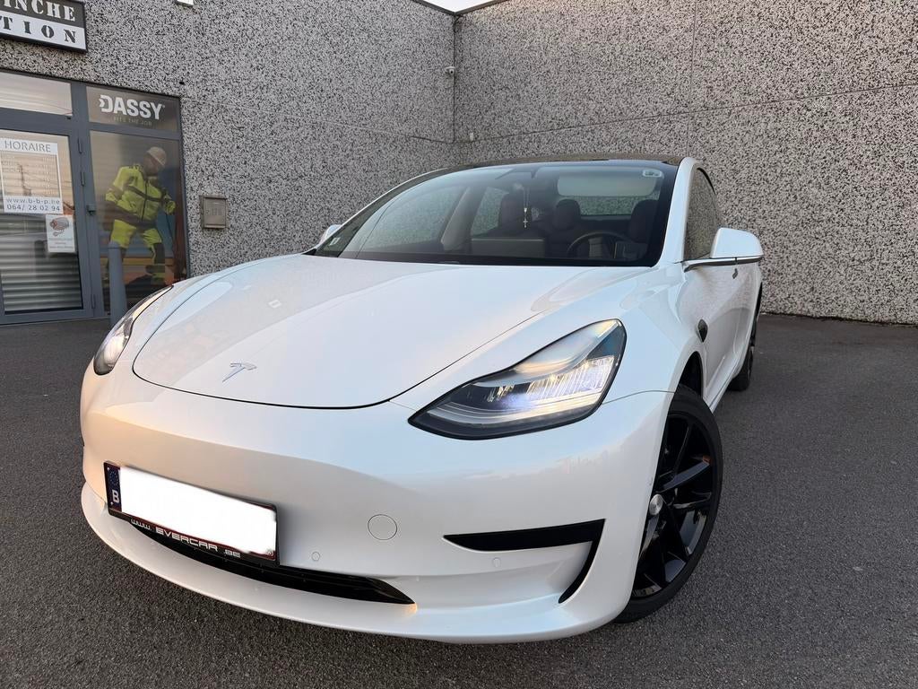 TESLA MODEL 3 44KW (ATTACHE REMORQUE), Auto's, Automaat, Wit, Leder, Elektrisch