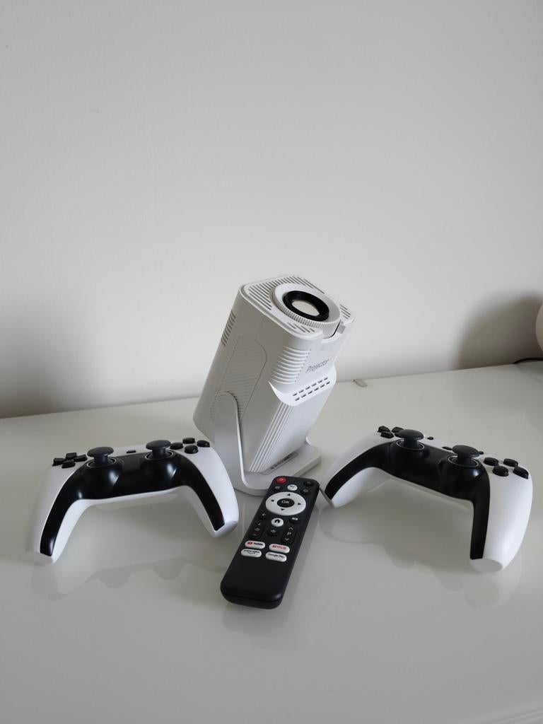 Smart Projecteur avec jeux retro intégré