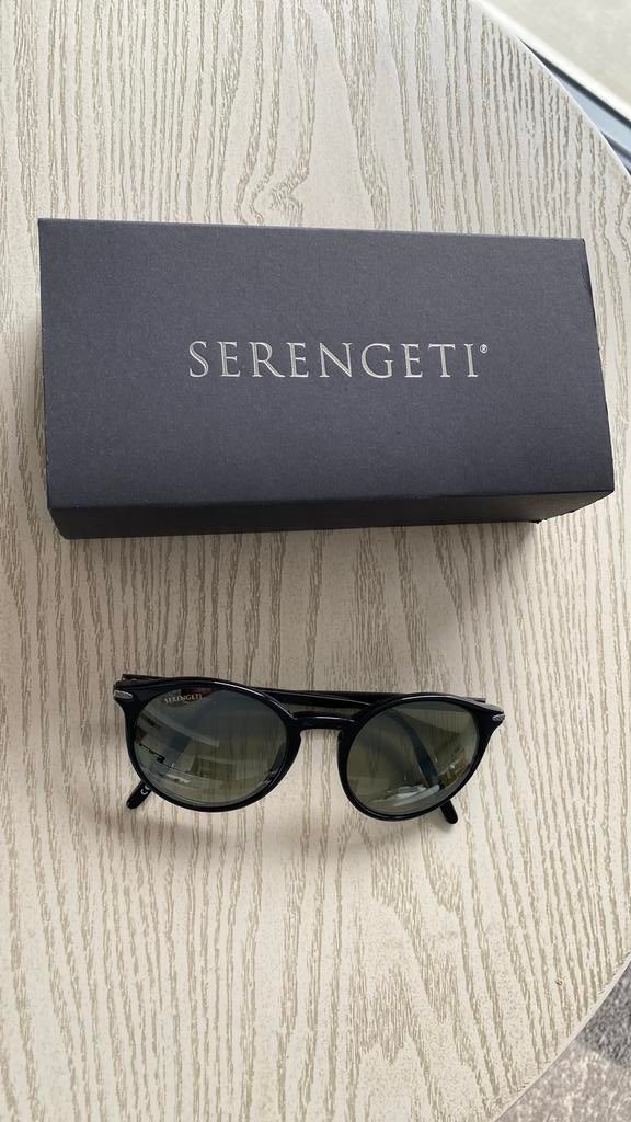 Serengeti zonnebril, Enlèvement, Lunettes de soleil