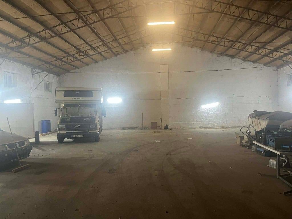 te huur , stalling voor caravans campers of etc, Ophalen, Gebruikt