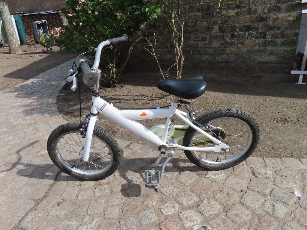 kinderfiets 16 voor jongens - wit - volledig in orde, Fietsen en Brommers, Ophalen, Gebruikt, 16 tot 20 inch