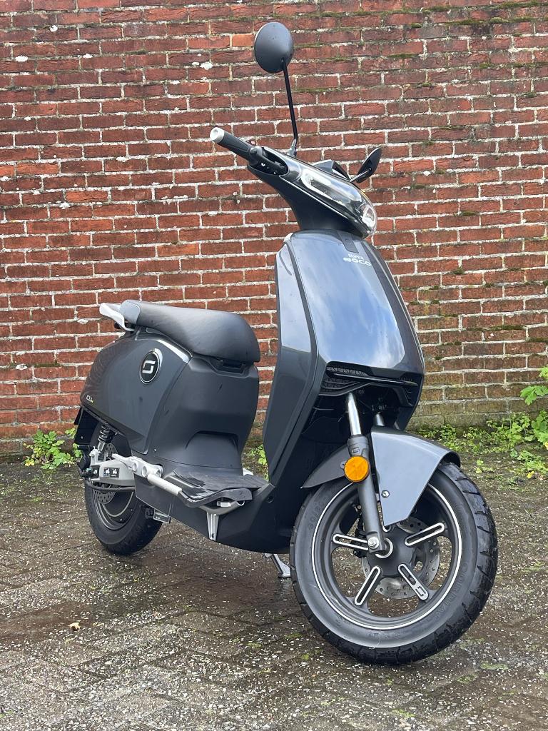 Scooter Super soco nieuw !! 0km, Fietsen en Brommers, Elektrisch, Nieuw, Klasse B (45 km/u), Ophalen