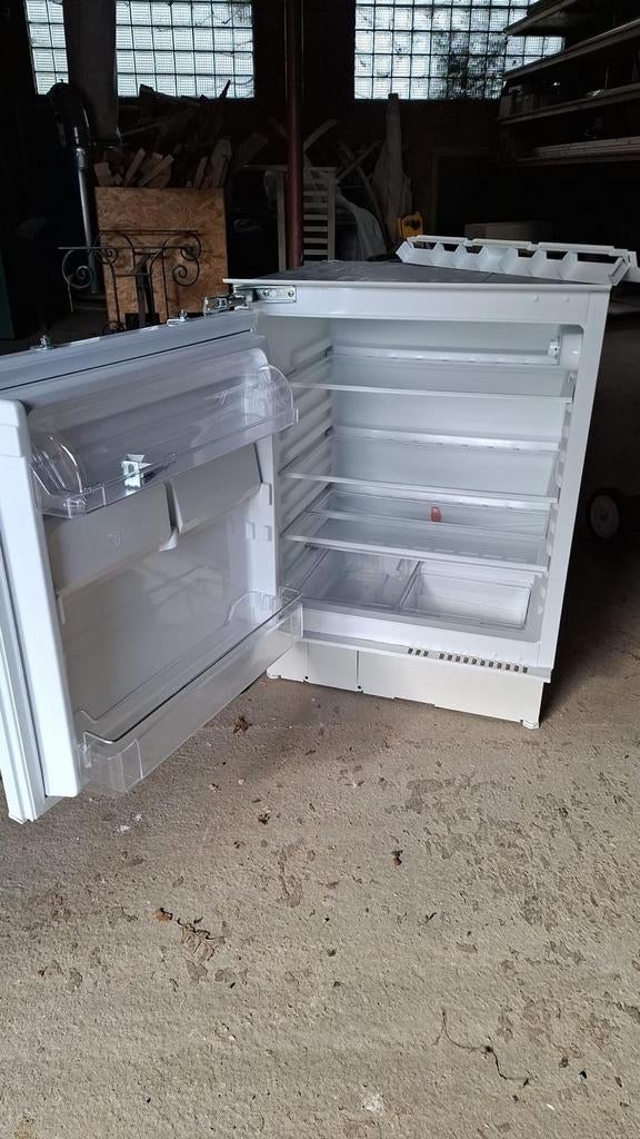 Modèle de table de réfrigérateur encastrable, Enlèvement, Comme neuf