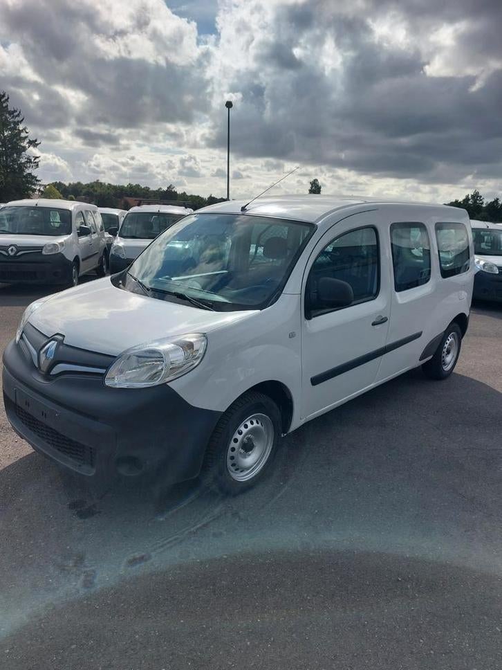 RENAULT KANGOO 1.5DCI MAXI ADBLUE 101000KM 2020 PR 6750€EX B, Voorwielaandrijving, Stof, Euro 6, 4 cilinders
