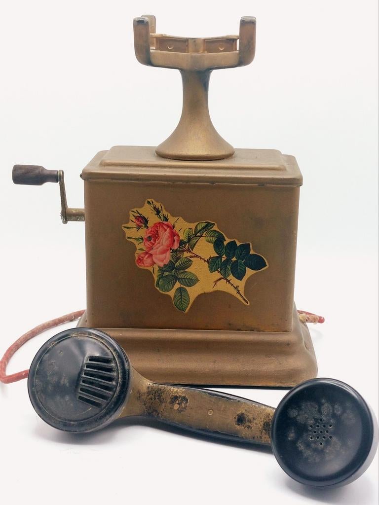 Antieke telefoon, Ophalen, Gebruikt