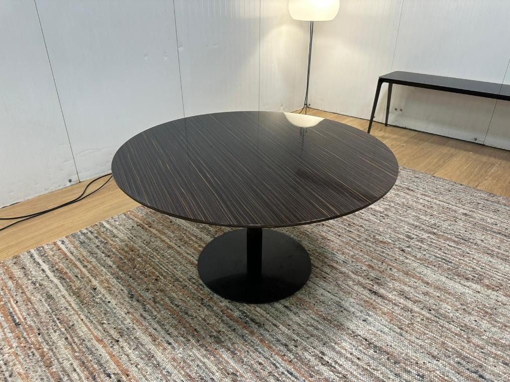 Minotti Bellagio Tafel | NP: €6.500, Huis en Inrichting, Tafels | Eettafels, Overige houtsoorten, Eettafel Design Tafel, Rond