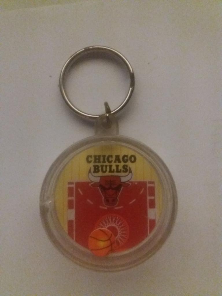 Porte-clés produit 19 sous licence officielle de la NBA des, Enlèvement ou Envoi, Comme neuf, Sport