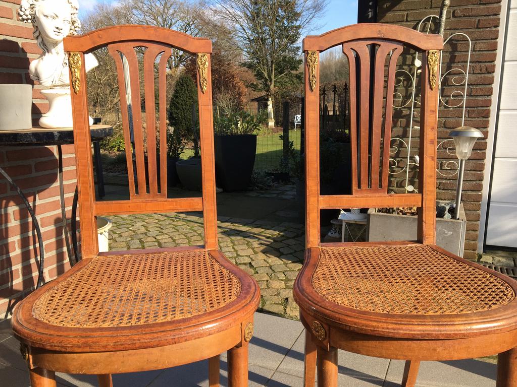 2 marqeterie stoelen, Ophalen
