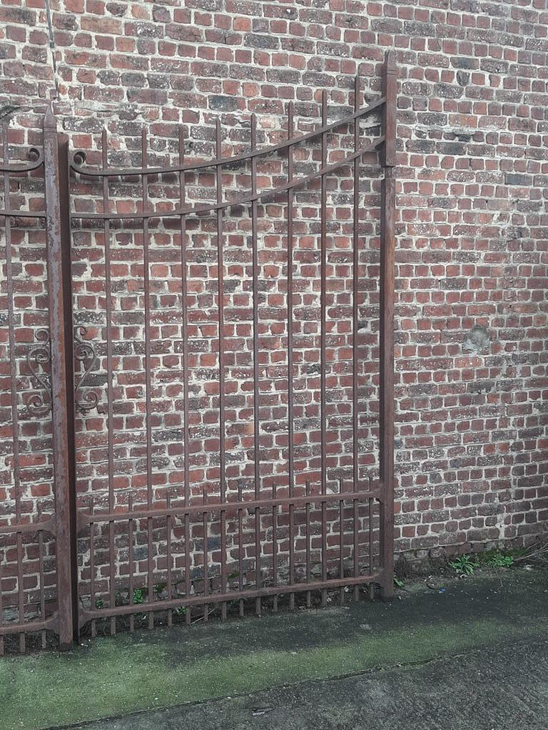 Nieuwe smeedijzeren poort + palen - B x H 350 x 300 cm, Tuin en Terras, Tuinpoorten, Ophalen, 200 cm of meer, Zo goed als nieuw