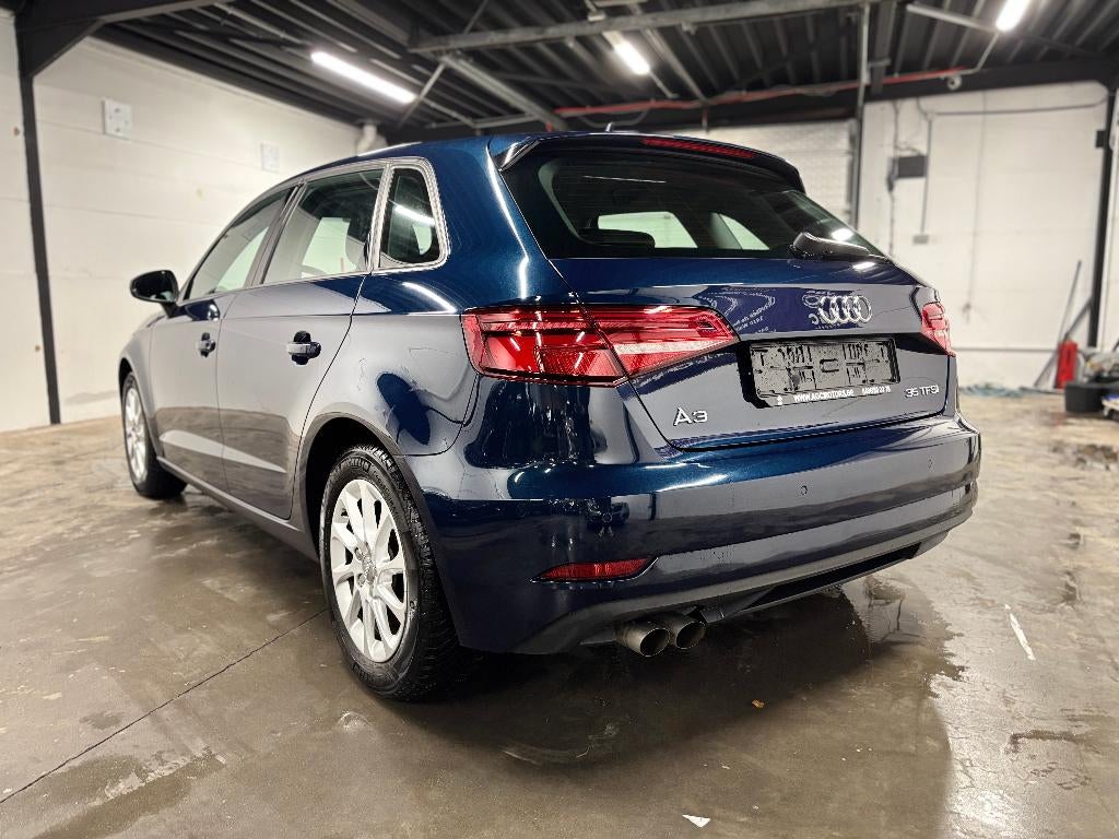 Audi A3 A3 Sportback 35 TFSI Sport, Achat, Entreprise, Boîte manuelle, Bleu
