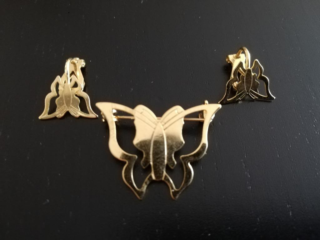 Oorbellen en broche, Overige materialen, Ophalen of Verzenden, Zo goed als nieuw, Knopjes of Stekers