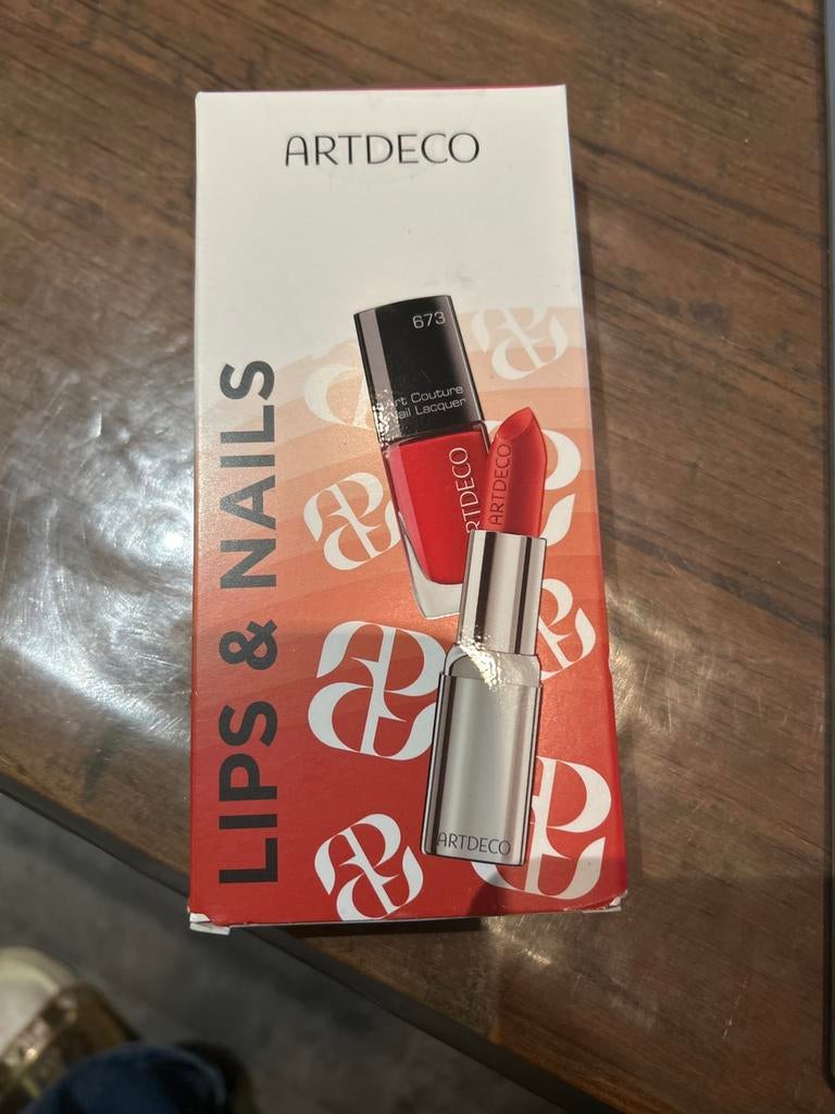 Artdeco Lips & Nails giftset–lipstick+nagellak, Ophalen of Verzenden, Nieuw