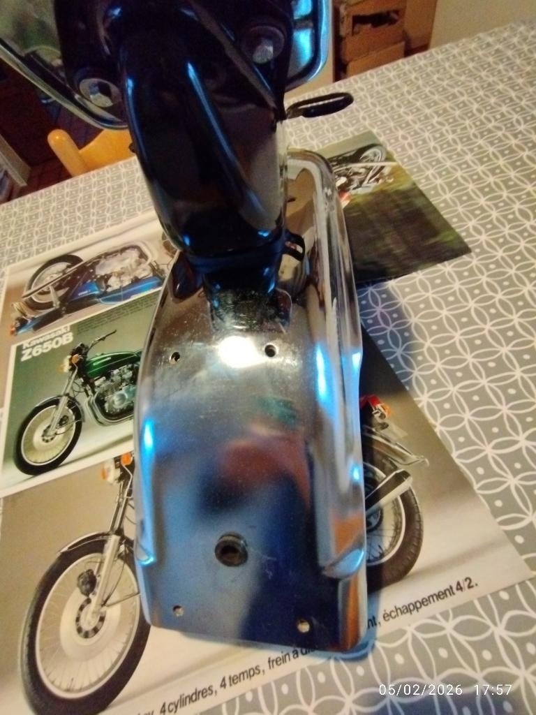 Garde boue arrière Kawasaki kz 650 B1, Motos, Envoi, Utilisé