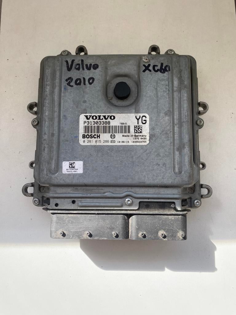 Volvo V50/V60/S60 2.0D 0281015286 ECU, Autos : Pièces & Accessoires, Électronique & Câbles, Volvo, Utilisé, Enlèvement ou Envoi