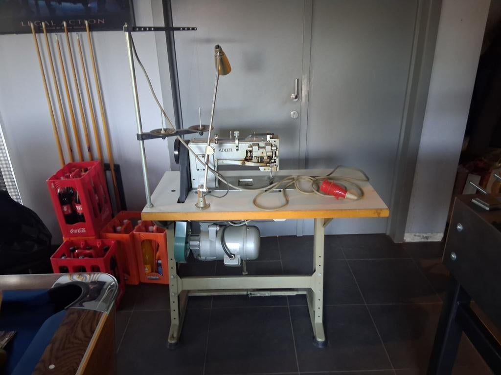 Adler 267, Ophalen, Naaimachine, Industrieel