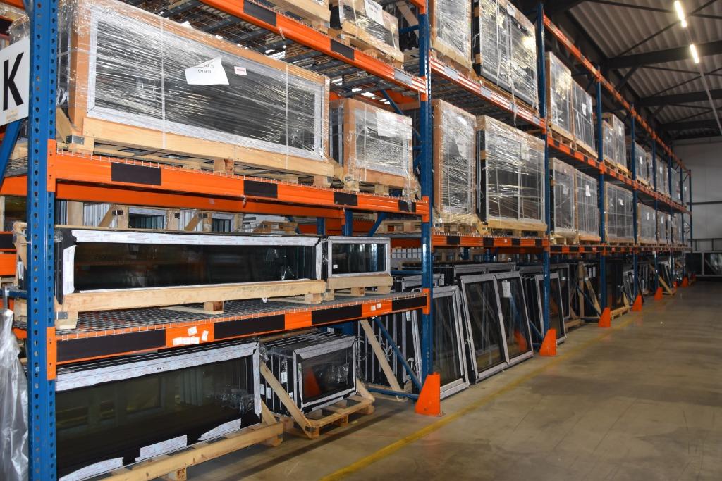 pvc deuren, garagedeur, ramen, schuiframen, nu uit stock, Doe-het-zelf en Bouw, Schuifdeur, Verzenden, Nieuw, Buitendeur