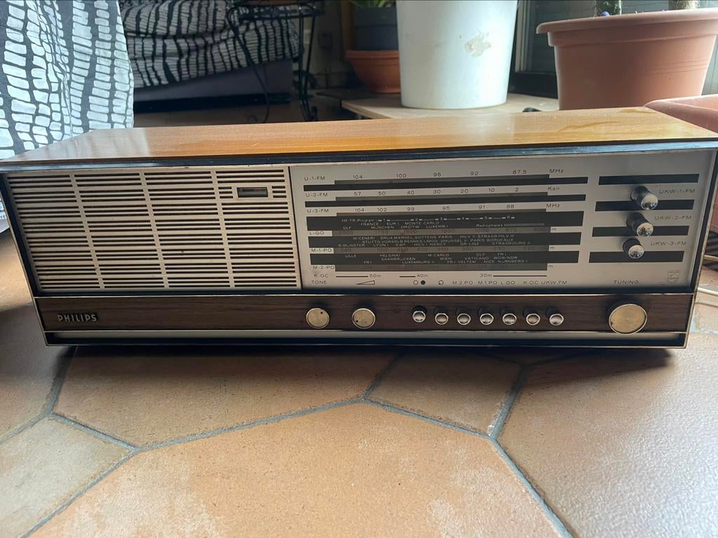 Radio ancienne vintage Philips …fonctionne toujours, Ophalen of Verzenden