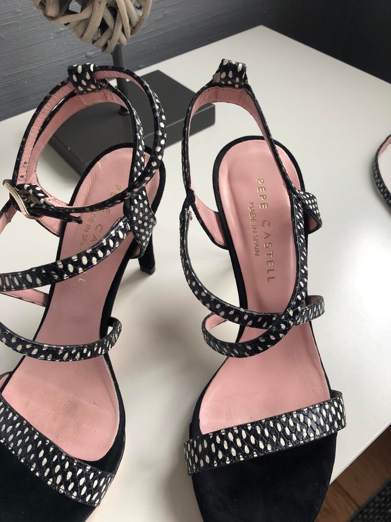 Chaussures haut talon, Vêtements | Femmes, Enlèvement, Comme neuf