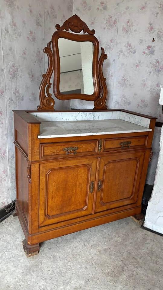 Meuble de toilette ancien avec miroir – marbre, Maison & Meubles, Tables | Coiffeuses, Enlèvement, Utilisé, Bois
