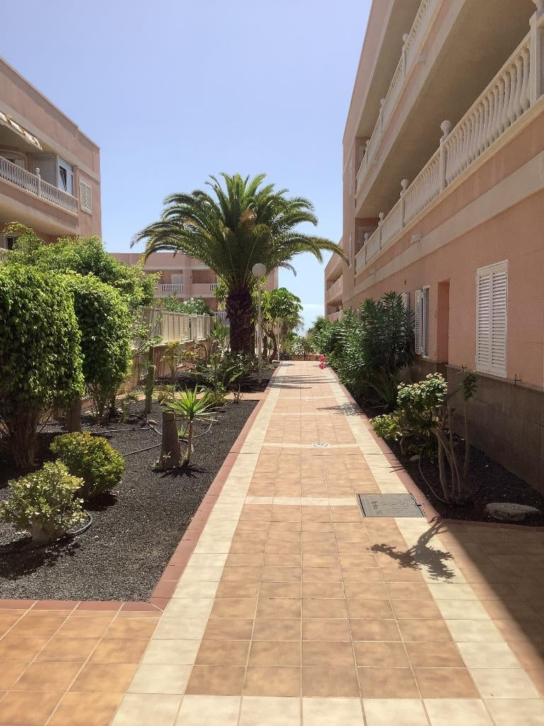 Prachtig 2 slaapkamer appartement te huur in Zuid Tenerife, Vakantie, Canarische Eilanden, Wasmachine, 2 slaapkamers, Appartement