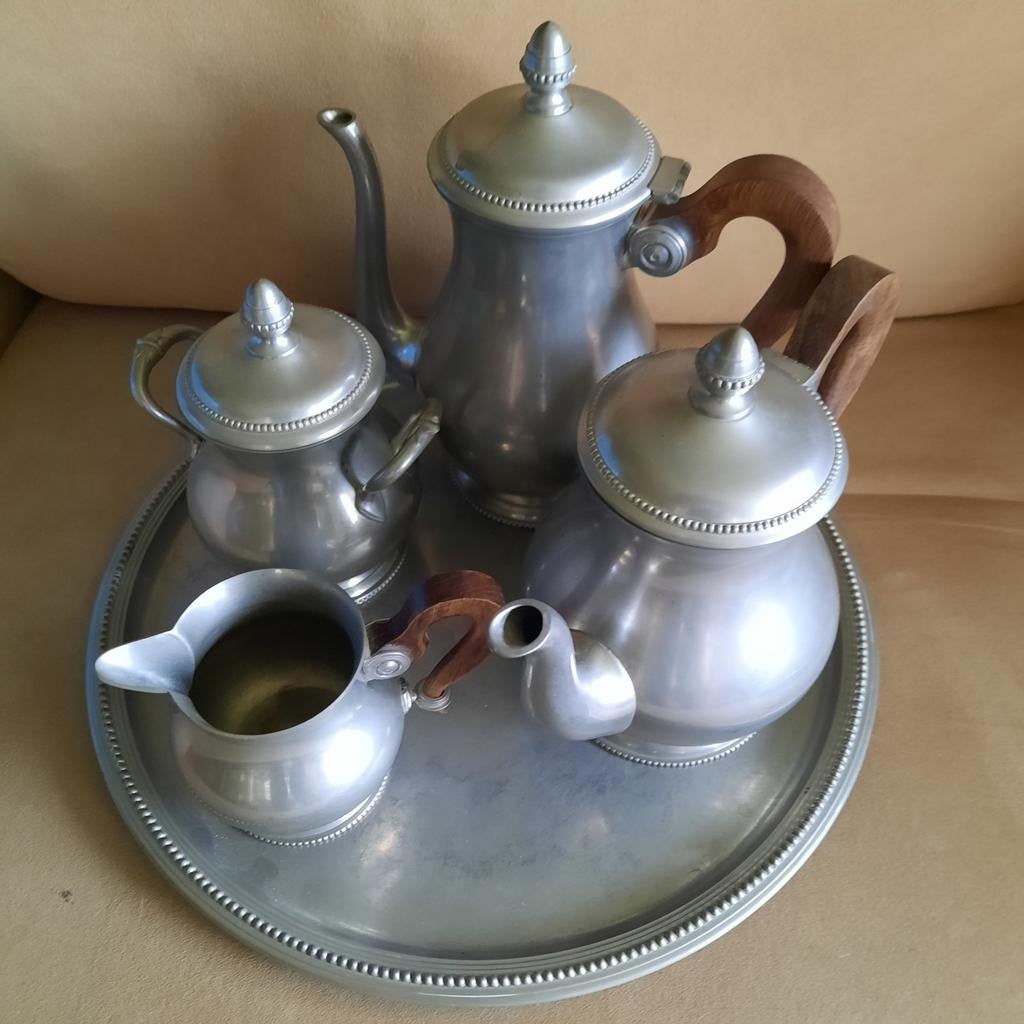 Tinnen set " Les etains - Titre legal " ., Ophalen of Verzenden