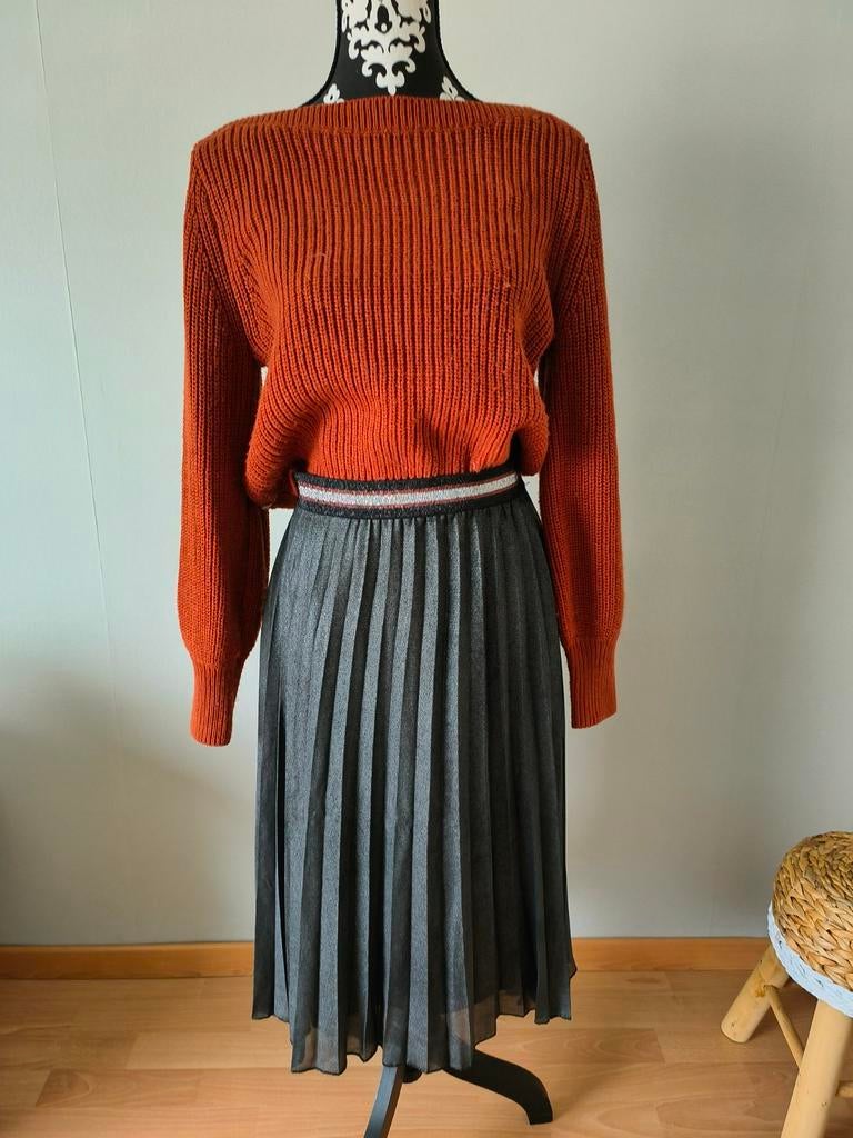 Set van rok en trui only maat S, Ophalen of Verzenden, Maat 36 (S), Bruin