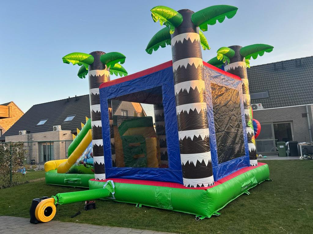 Maxi Mario springkasteel (8x4m) te huur, Ophalen, Zo goed als nieuw