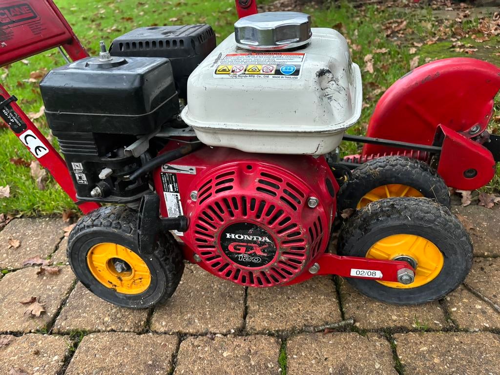 Professionele Graskanten-snijder Honda, Ophalen of Verzenden, Zo goed als nieuw, Benzine