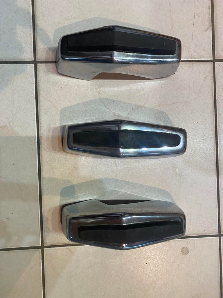 Ford Taunus P7 17M 20M 26M bumper rozetten, Enlèvement ou Envoi, Avant, Ford, Pare-chocs