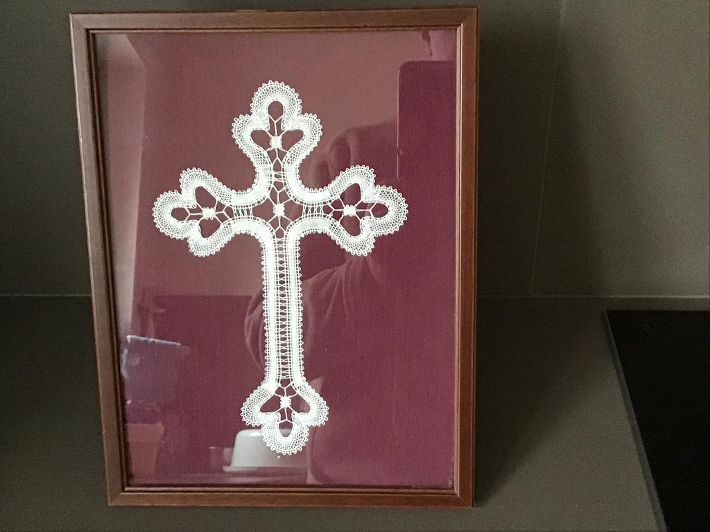 Kanten handwerk in kader, Antiek en Kunst, Ophalen