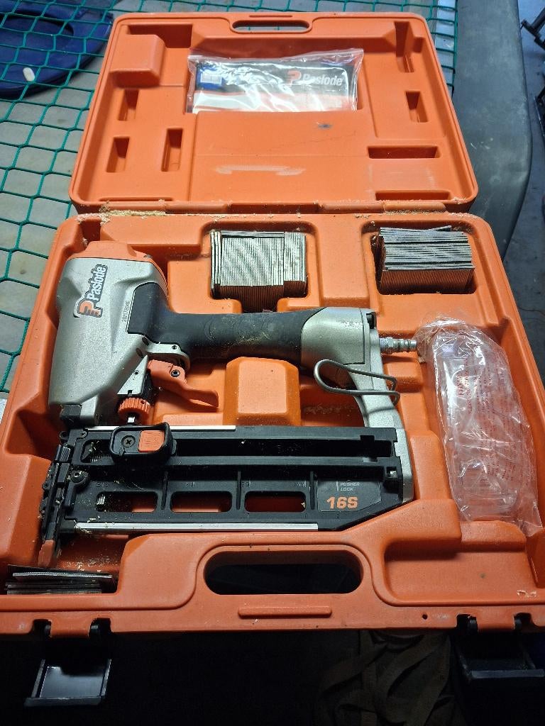 Cloueuse paslode, Enlèvement, Comme neuf