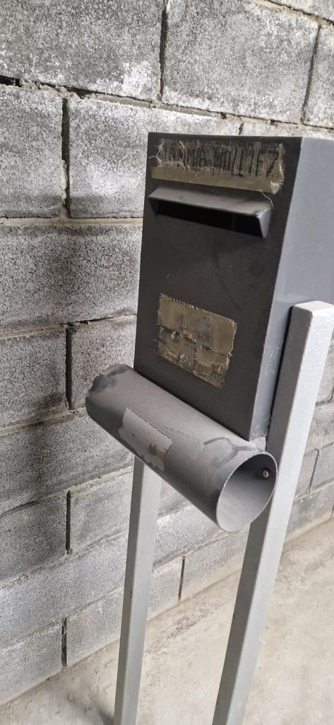 Boîte aux lettres, Enlèvement, Comme neuf, Acier
