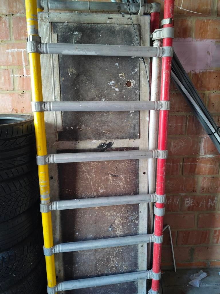 Stelling afstelbaar doet wat Di moet doen, Gebruikt, Trap, Ophalen of Verzenden, Opvouwbaar of Inschuifbaar