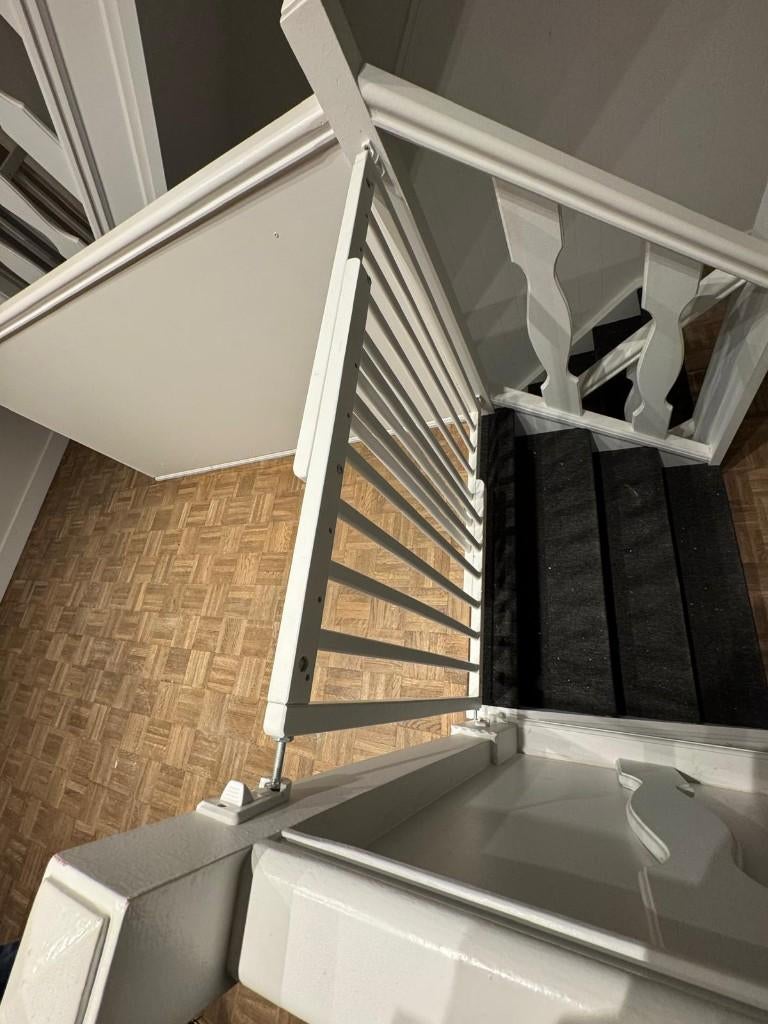 Clôture pour enfants/barrière pour chiens, Enlèvement, Comme neuf