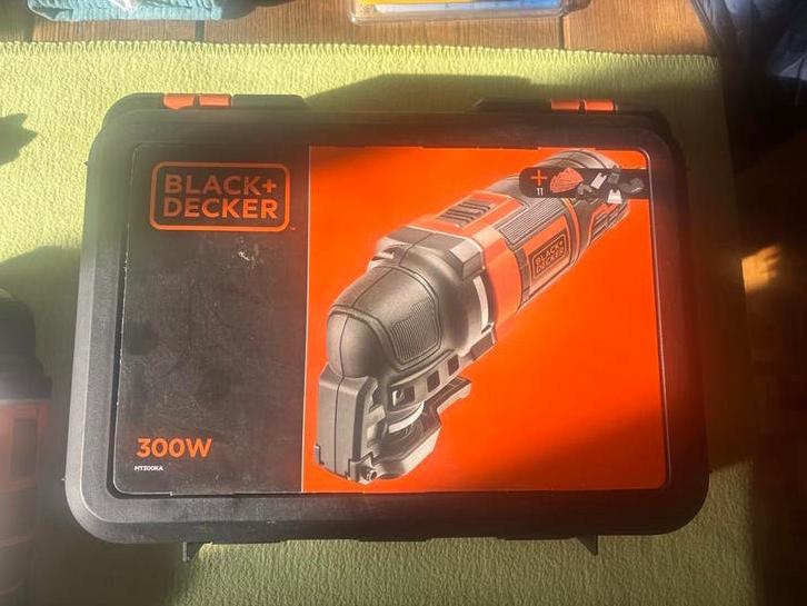Black+Decker multitool 300W + koffer + accessoires (MT300KA), Doe-het-zelf en Bouw, Ophalen of Verzenden, Zo goed als nieuw