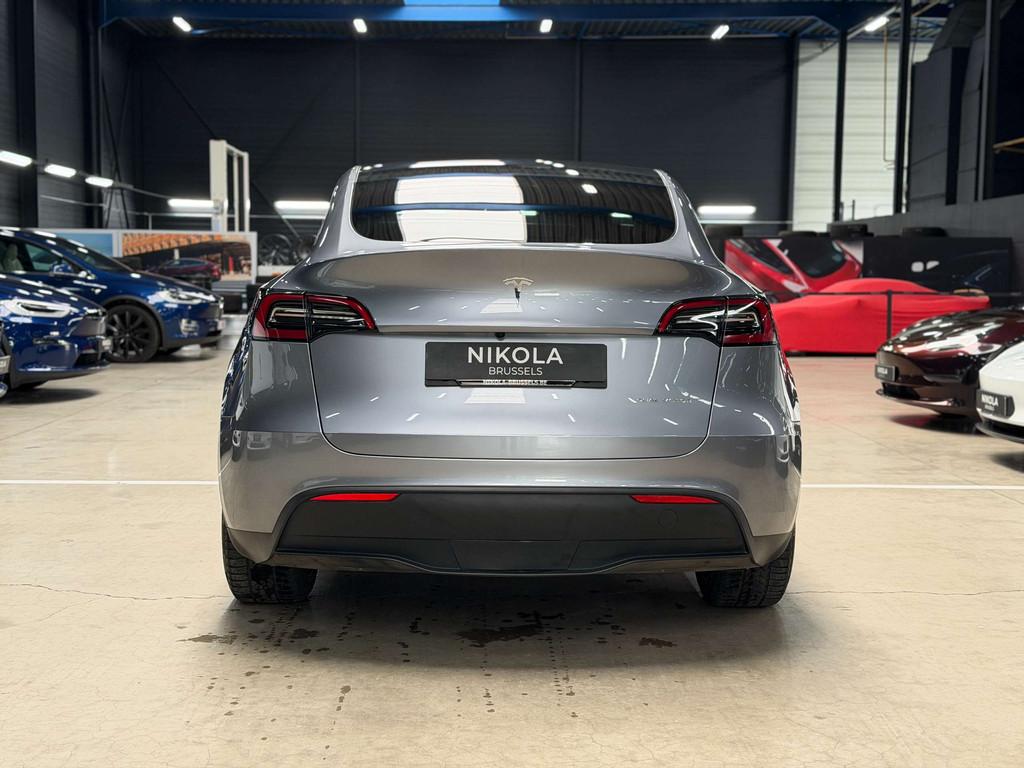 Tesla Model Y LONG RANGE - AWD - AUTOPILOT - TOW HOOK, Auto's, Zwart, 5 zetels, SUV of Terreinwagen, Zilver of Grijs
