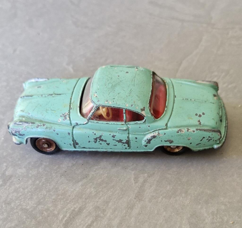 Dinky Toys Borgward Isabella, Ophalen of Verzenden, Dinky Toys